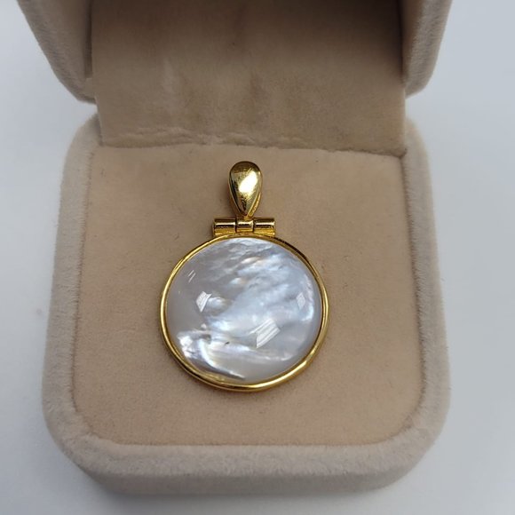 Pinctada albina pendant - Picture 1 of 1